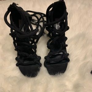 Steve Madden strappy sandals